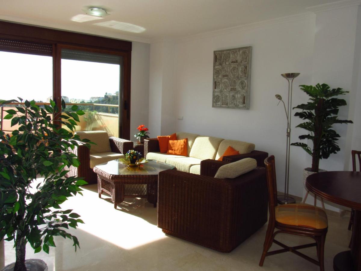 شقة Penthouse Benalvistas Torregolf Seaview بينالماذينا المظهر الخارجي الصورة